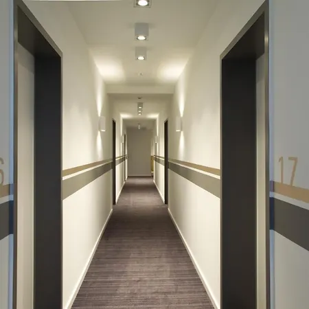 Hotel Hopster *