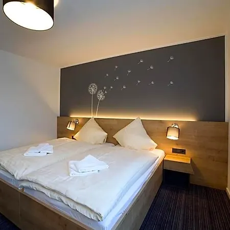 Hopster Hotel *