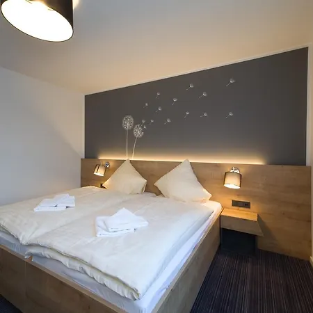 Hopster Hotel *