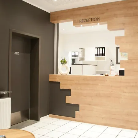 Hotel Hopster *